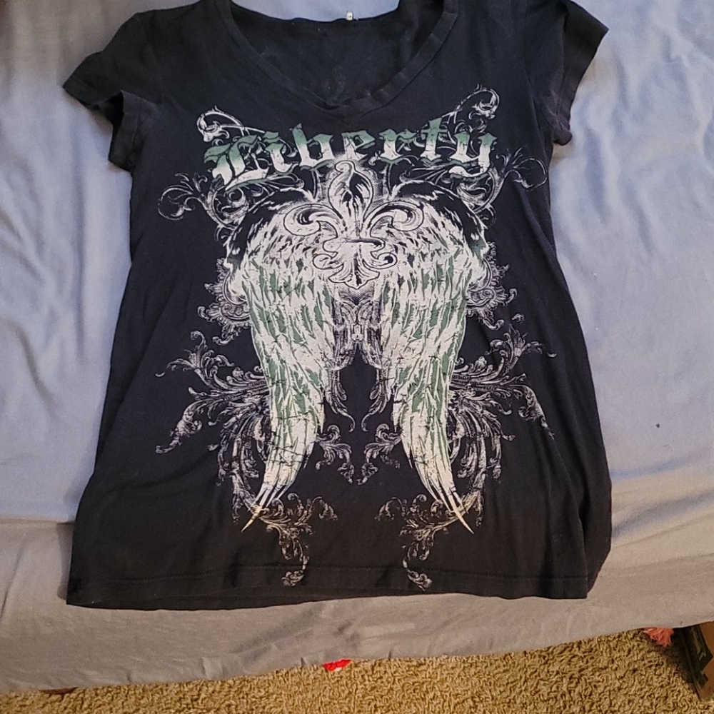 T shirt